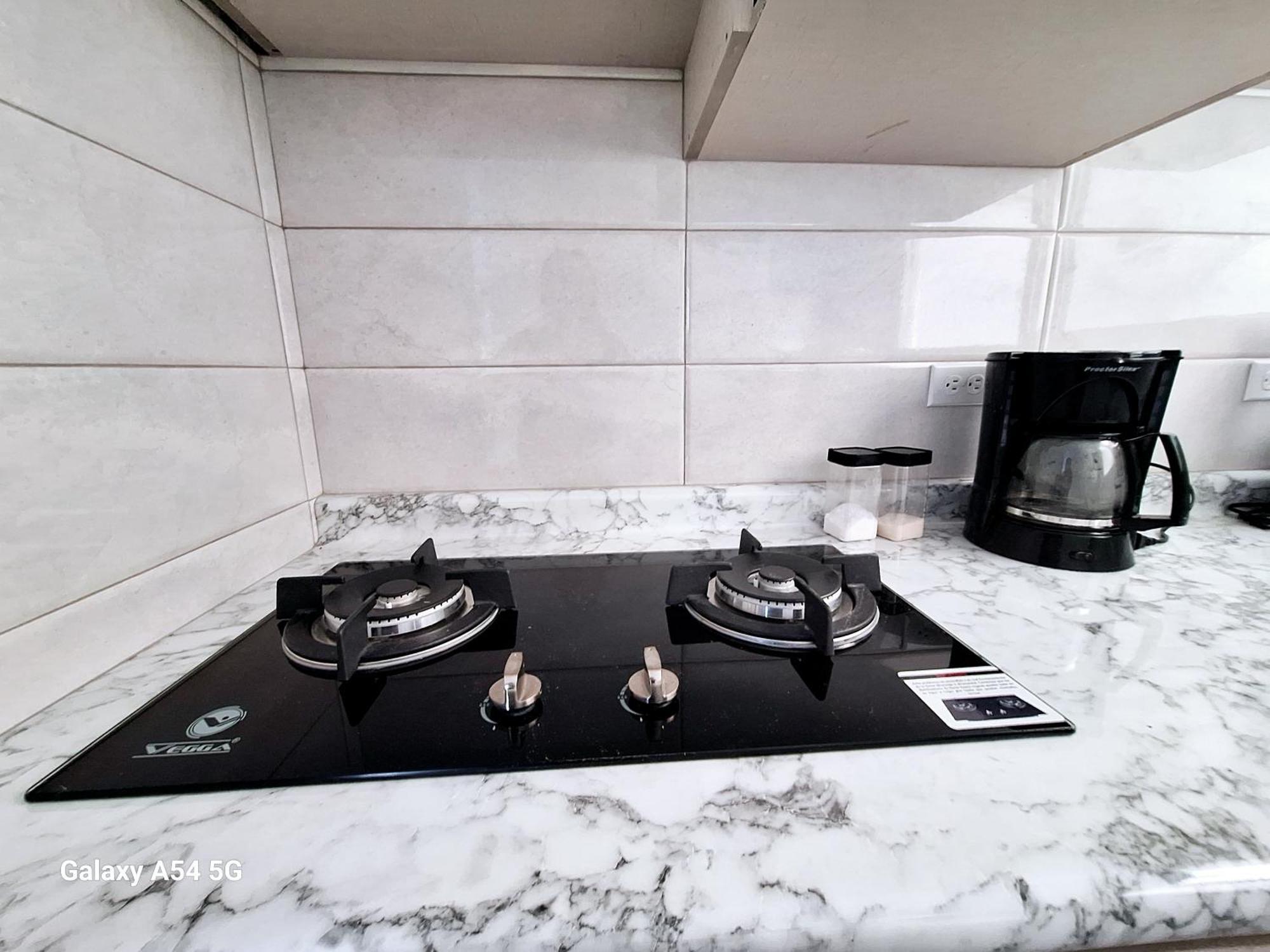 Хостел Victoria House San Isidro De El General Экстерьер фото